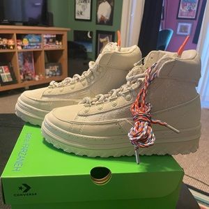 Converse x paria /FARZANEH Pro Leather X2